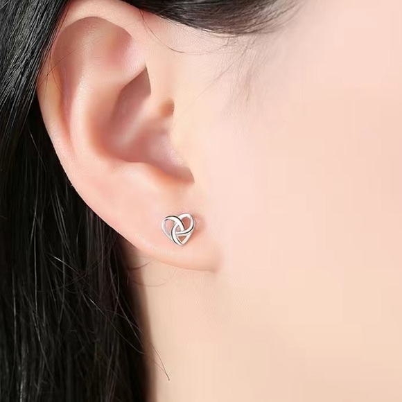 Silver Twisted Heart Stud Earrings - Picture 6 of 6